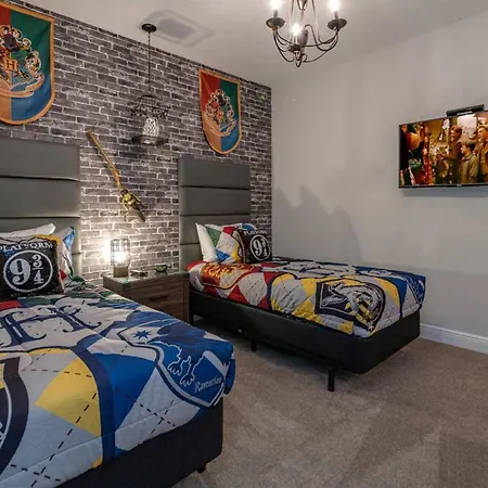 Rent The Perfect 8 Bedroom Villa On Encore Resort At Reunion Orlando Villa 4474